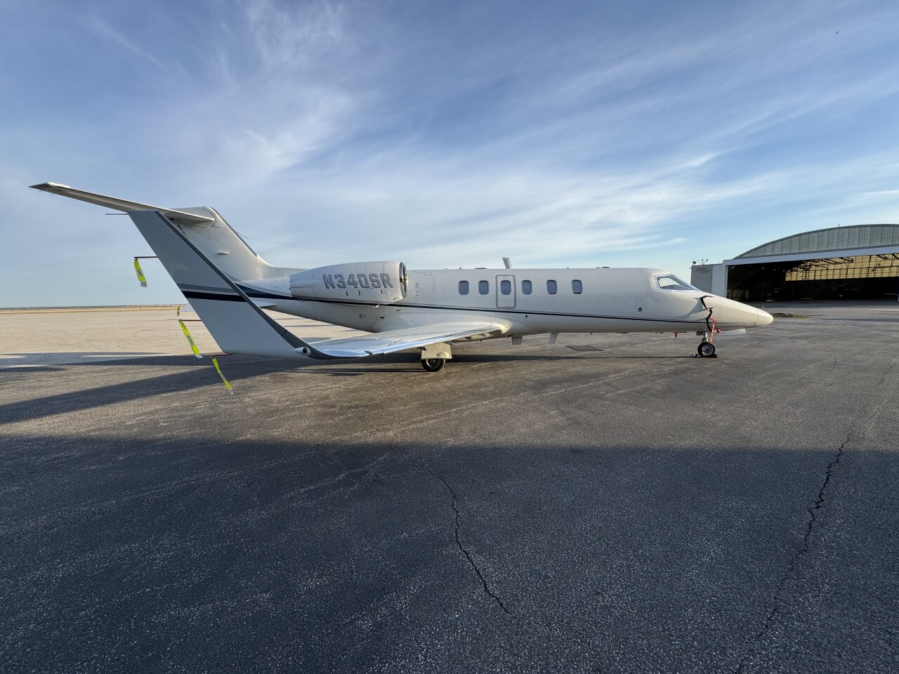 LEARJET-40-10
